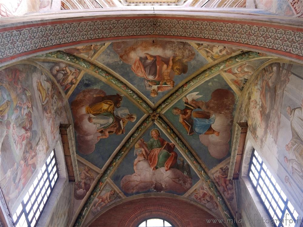 Milano – Affreschi sulla cupola dell’abside dell’Abbazia di Chiaravalle